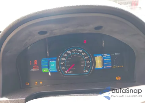 2010 Ford Fusion Hybrid z USA, uszkodzony, nr VIN 3FADP0L37AR283930